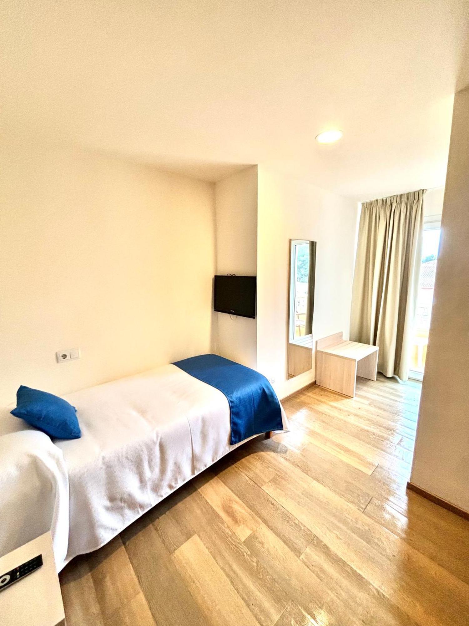 Bluewater Hotel Colonia de Sant Jordi Zewnętrze zdjęcie